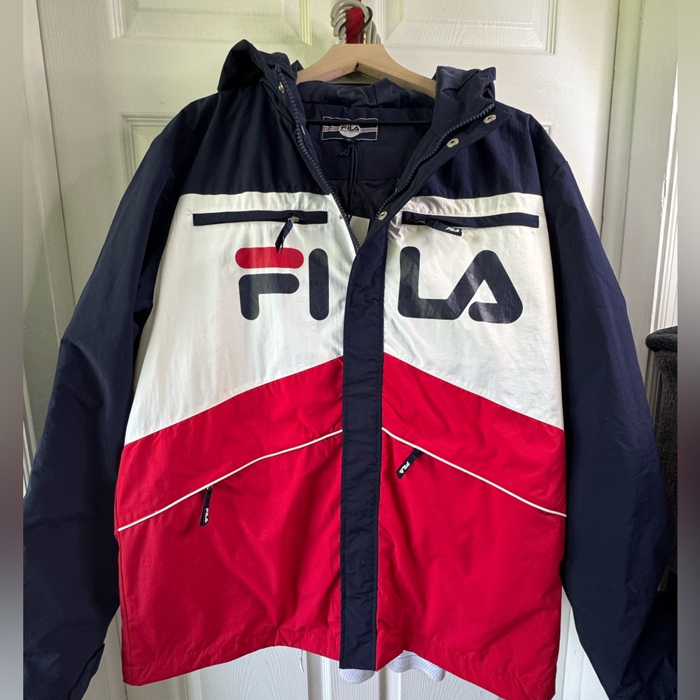 Vintage Fila hooded coat men’s XL NEW WITH TAGS never worn nostalgic